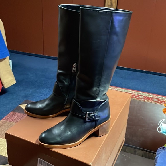 Coach leather boots - Picture 2 of 5